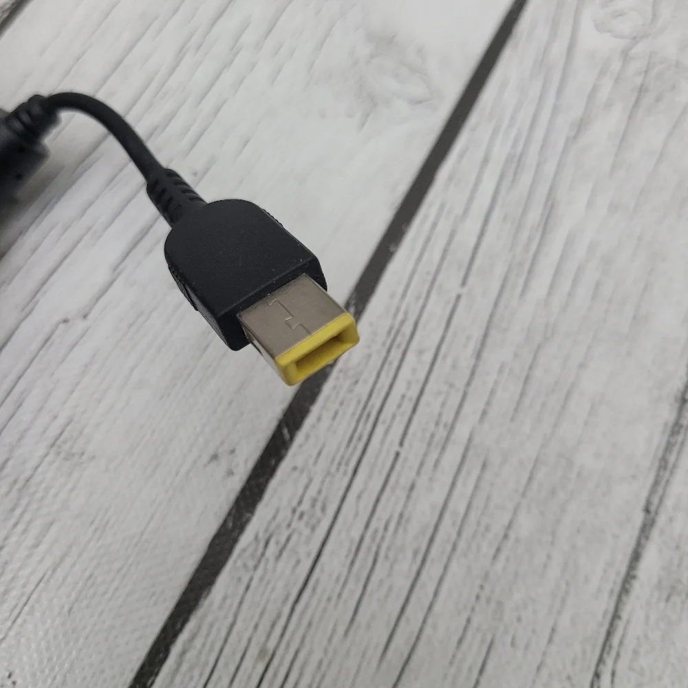 Lenovo AC Adapter - 20 V DC/2.25 A Output- Genuine